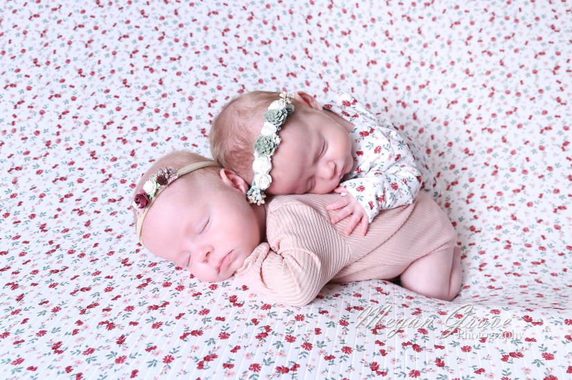 Fort Collins Twin Newborn Photographer | Double the Cuteness